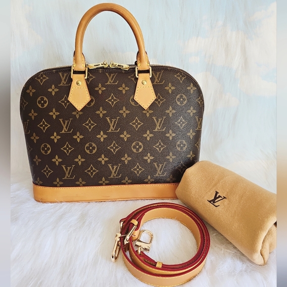 Louis Vuitton Handbags - ✨️🔥 Beautiful Condition 🔥 ✨️ Authentic Louis Vuitton Alma PM